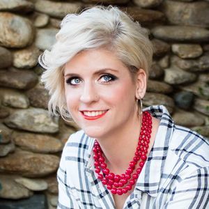 Meet your Posher, Laurie